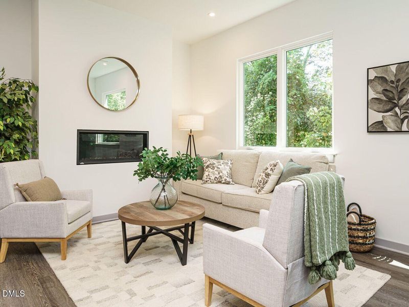 016-1280x960-living-room