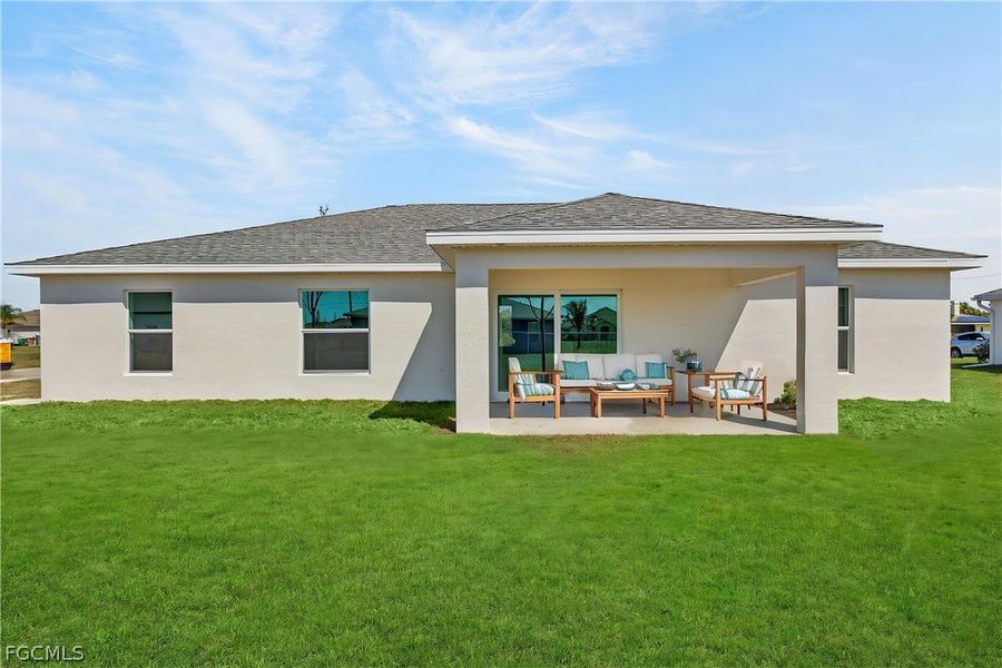 Exterior details and patio area of a home in Cape Coral, Cape Coral (Image 3). Exterior details and patio area of a home in Cape Coral, Cape Coral (Image 3).