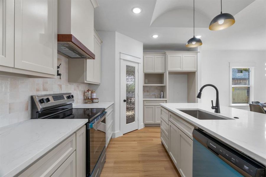 Furnished interior view inside a new home in , White Settlement (Image 36).