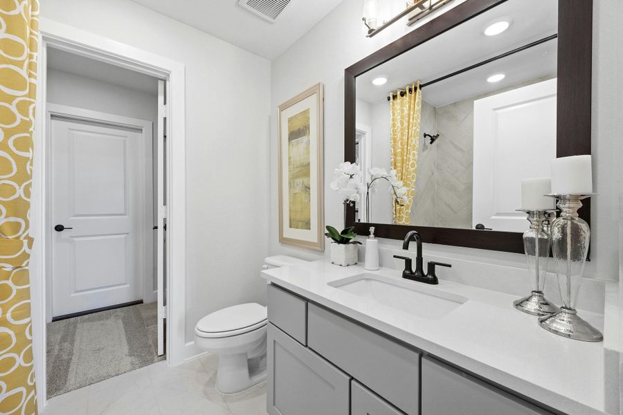 Furnished interior view inside a new home in Candela, Richmond (Image 26).