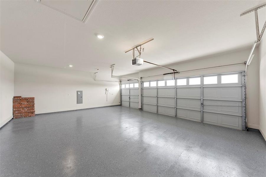 Spacious, unfurnished interior of a new home in , Josephine (Image 11).