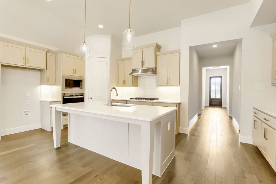 4307 Azalea - Kitchen