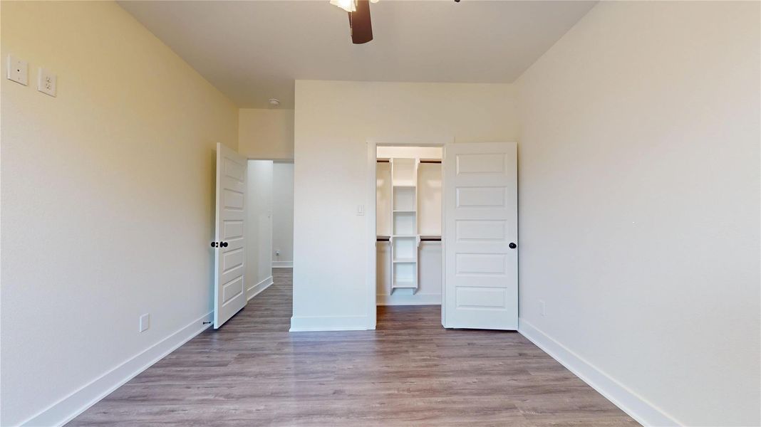 Spacious, unfurnished interior of a new home in , Houston (Image 15).