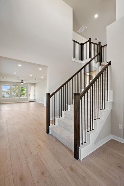 Spacious, unfurnished interior of a new home in Heritage, Dripping Springs (Image 20).