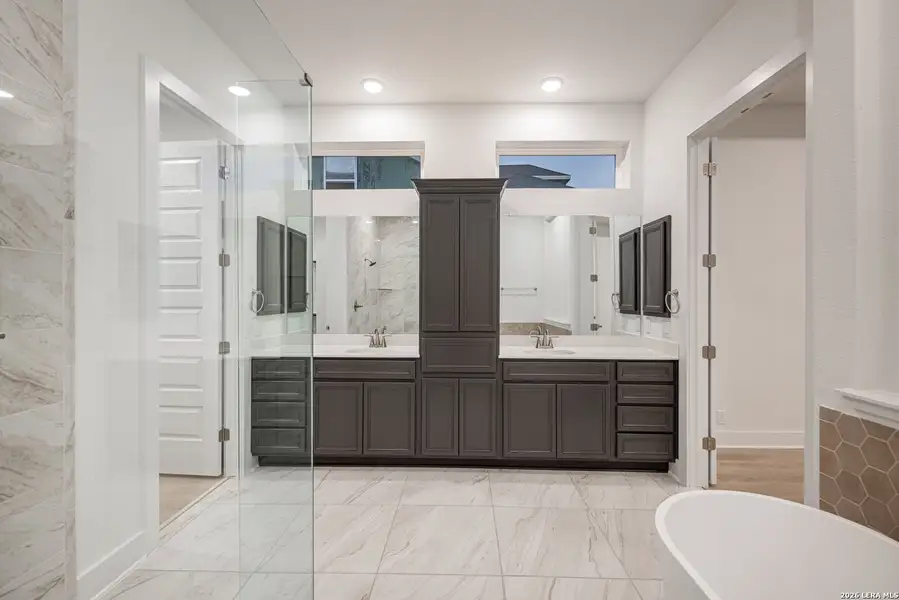 Furnished interior view inside a new home in Mesa Western, Cibolo (Image 5).