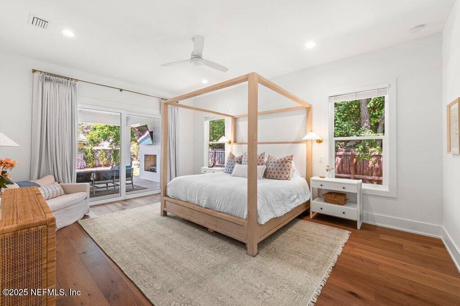 Furnished interior view inside a new home in , Neptune Beach (Image 47).