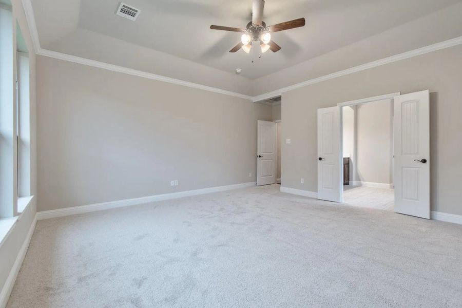 Image 155 representing the Concept 2373 by Landsea Homes in Coyote Crossing, Godley, TX. Image 155 representing the Concept 2373 by Landsea Homes in Coyote Crossing, Godley, TX.