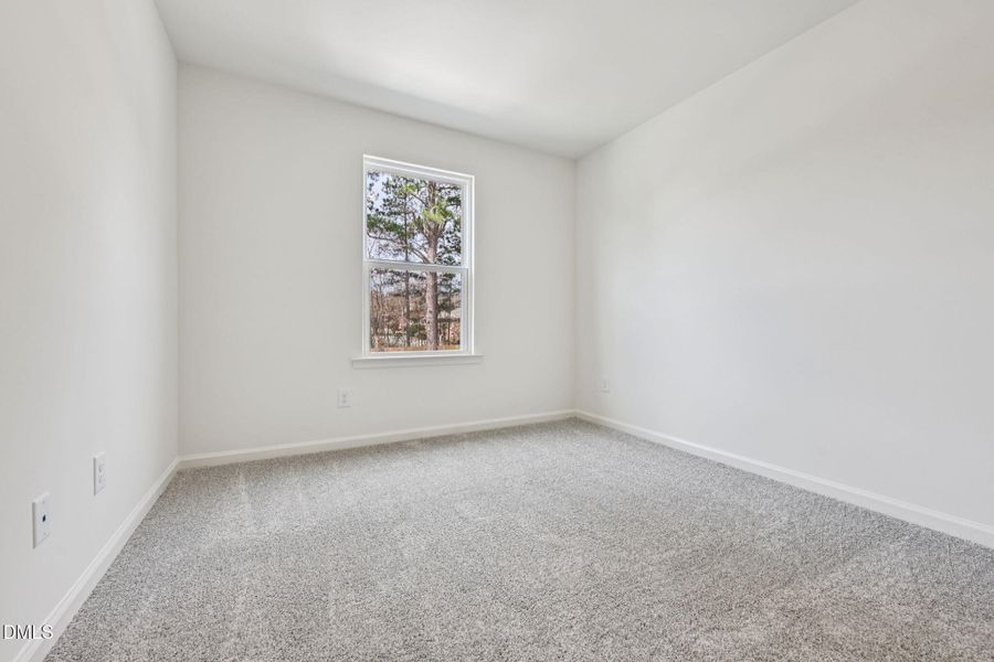 15-web-or-mls-210 Parker Lane-S0503-015