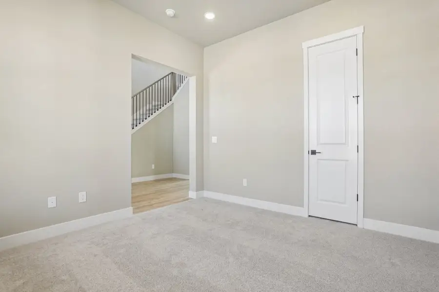 Spacious, unfurnished interior of a new home in Jackson Creek North, Monument (Image 25).