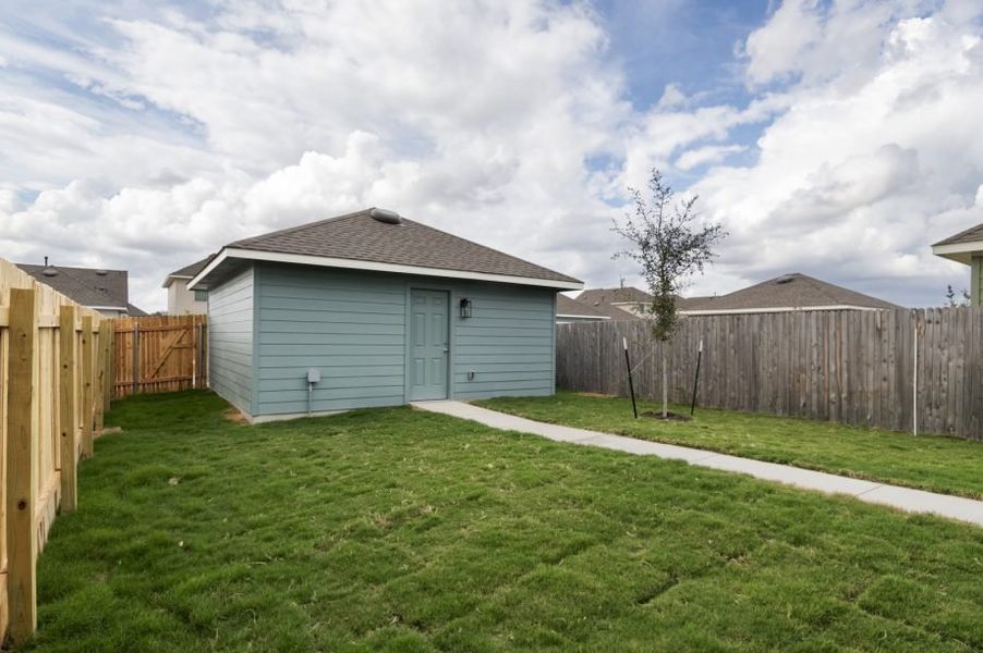 Representative exterior details of a home built from the Pecan by Pacesetter Homes in Blanco Vista, San Marcos (Image 3).