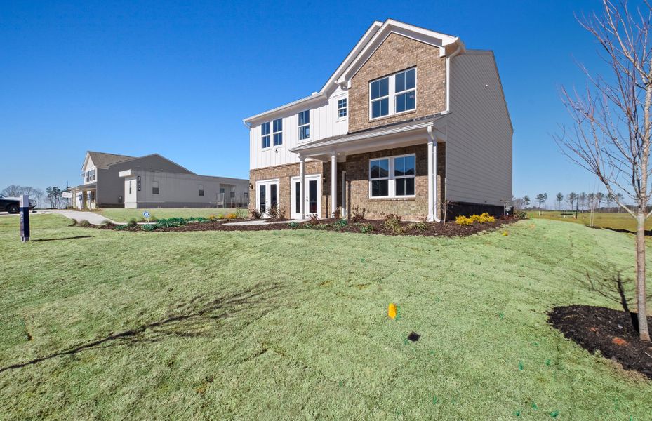 Image 32 representing the Hampton by Pulte Homes in Anderson Point, McDonough, GA.