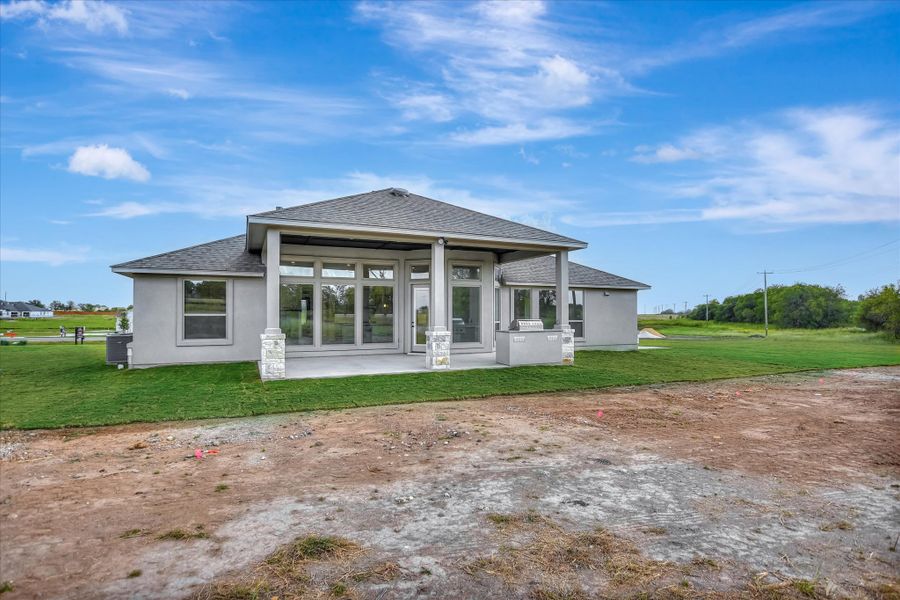 Representative exterior details of a home built from the Bandera II by Giddens Homes in Whispering Wind, Bertram (Image 43).
