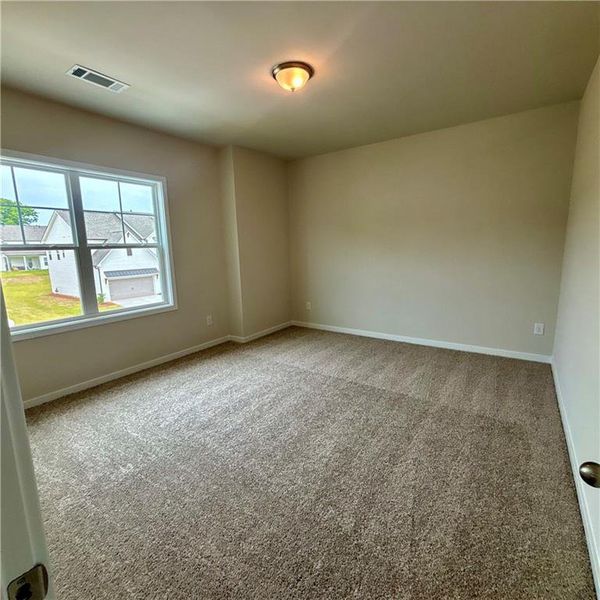 Spacious, unfurnished interior of a new home in Rosewood Lake Estates, Hoschton (Image 33). Spacious, unfurnished interior of a new home in Rosewood Lake Estates, Hoschton (Image 33).