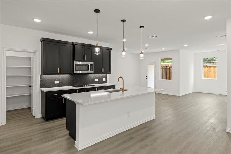 06. 6922 Terlingua - Kitchen (3) 06. 6922 Terlingua - Kitchen (3)