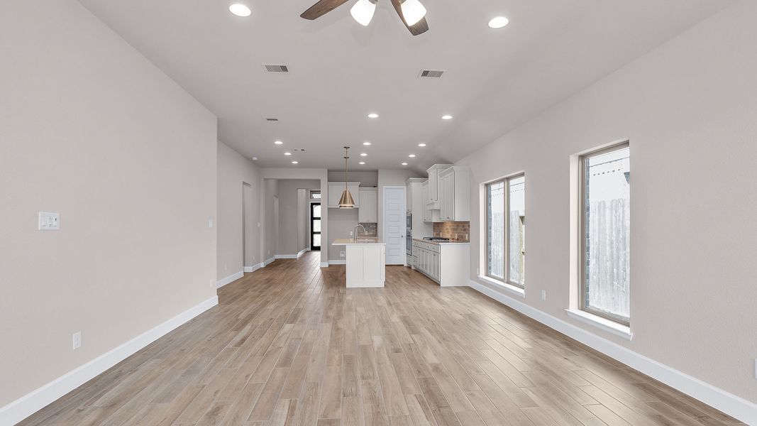 Spacious, unfurnished interior of a new home in The Highlands, Porter (Image 11).