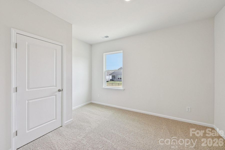 Spacious, unfurnished interior of a new home in Laurelbrook, Sherrills Ford (Image 18).