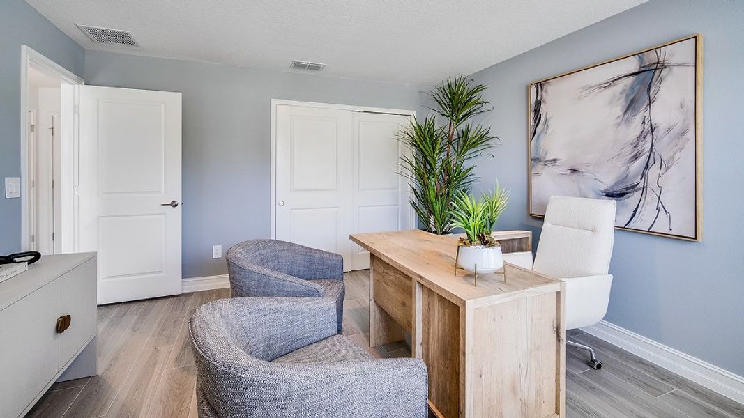 2411 Flagler Bed2 1of2 F1 Base3