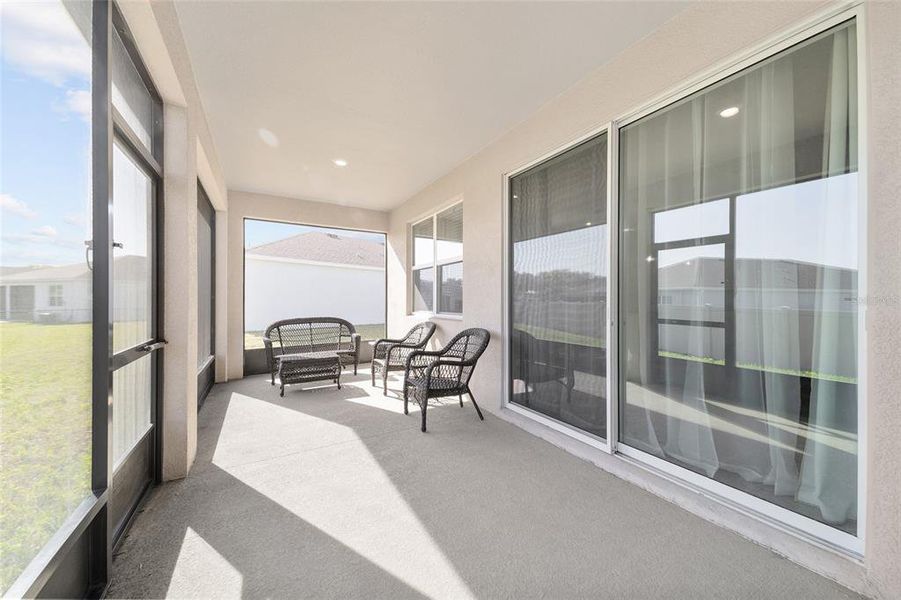 Exterior details and patio area of a home in , Ocala (Image 36). Exterior details and patio area of a home in , Ocala (Image 36).