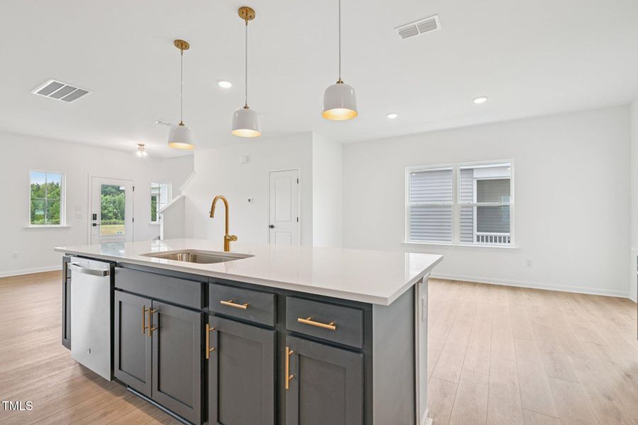 17-web-or-mls-Marvel Dr-S0808-017 17-web-or-mls-Marvel Dr-S0808-017