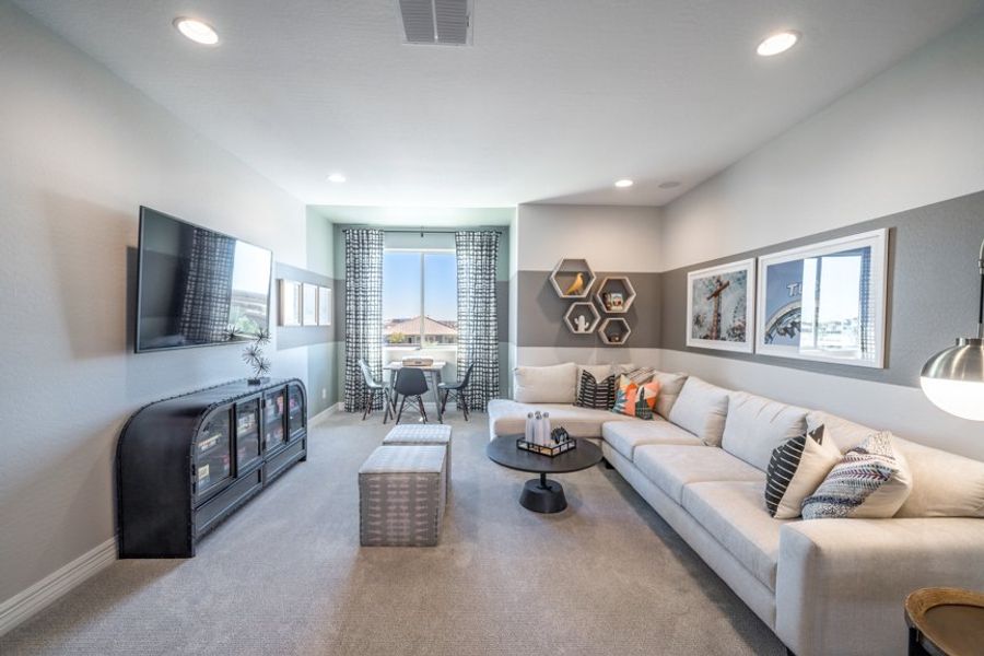 Furnished interior view inside a new home in Allen Ranches, Litchfield Park (Image 31).