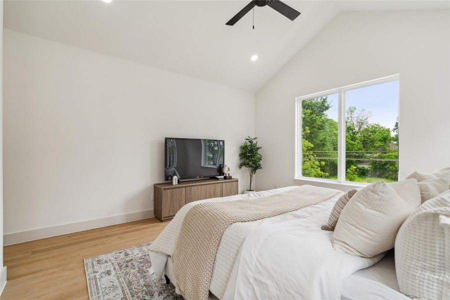 With generous space and serene views, this primary retreat invites you to unwind, recharge, and truly make it your own. With generous space and serene views, this primary retreat invites you to unwind, recharge, and truly make it your own.