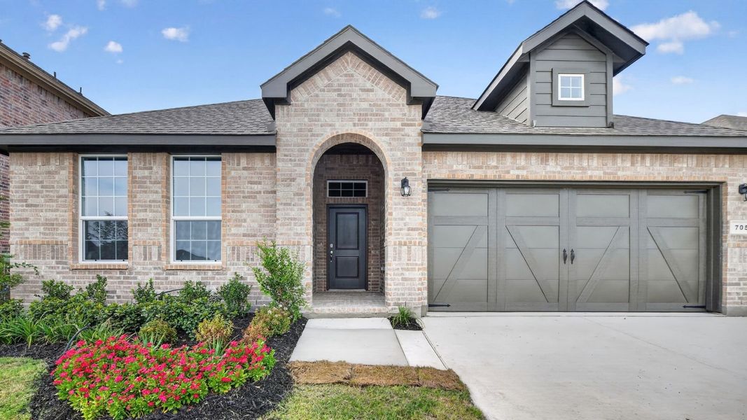 Representative exterior photo of a completed home built from the Crownpoint by D.R. Horton in Morningstar, Aledo, TX (Image 18). Representative exterior photo of a completed home built from the Crownpoint by D.R. Horton in Morningstar, Aledo, TX (Image 18).