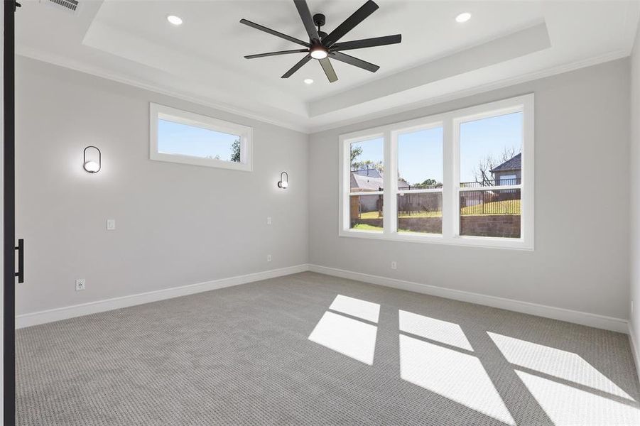 Spacious, unfurnished interior of a new home in , Athens (Image 20).