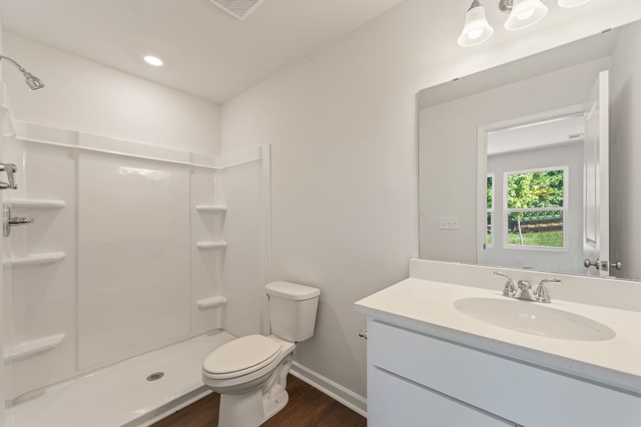 Furnished interior view inside a new home in Evergreen, Spartanburg (Image 7).