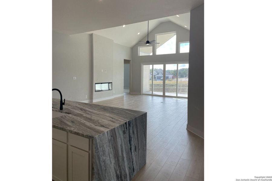 Image 42 of a home in Potranco Oaks.