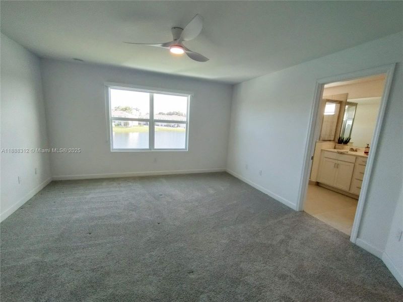 Spacious, unfurnished interior of a new home in , Lake Worth (Image 27). Spacious, unfurnished interior of a new home in , Lake Worth (Image 27).