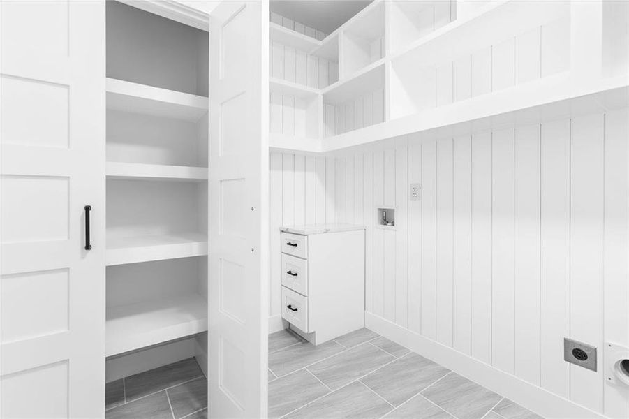 Spacious, unfurnished interior of a new home in , Canton (Image 64).