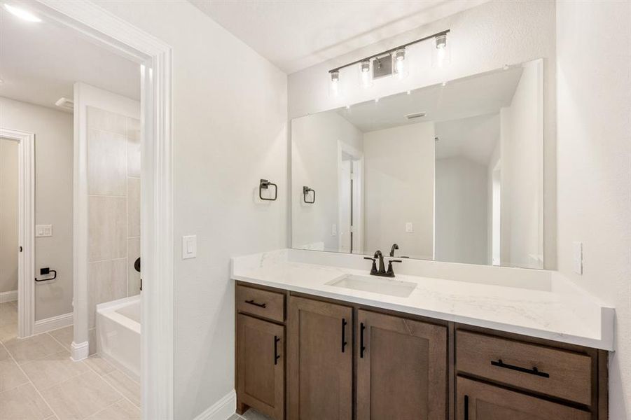 Furnished interior view inside a new home in Timberbrook, Justin (Image 18).