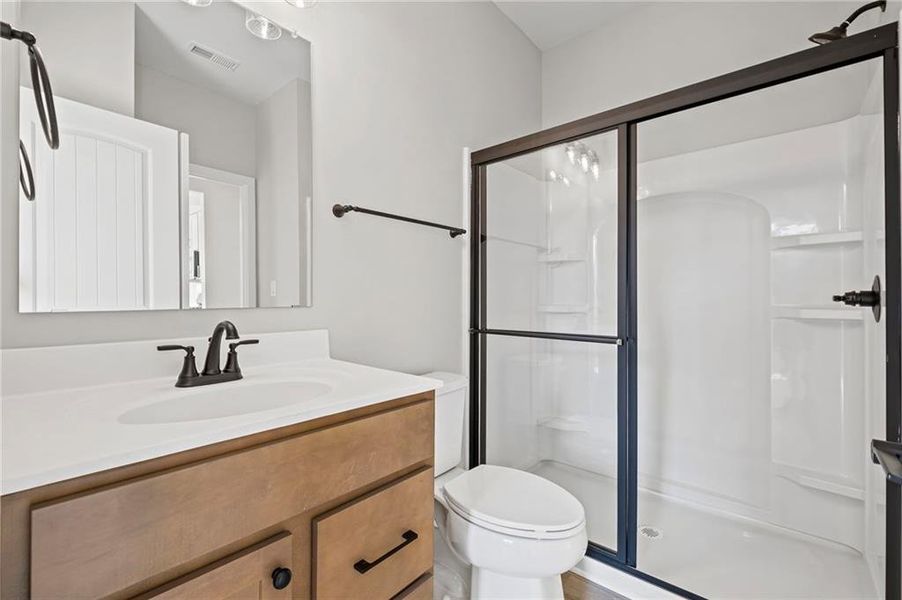 Image 37 of a home in Pickens Bluff.