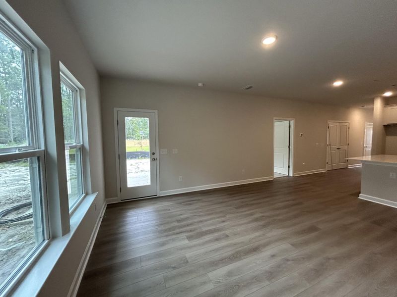 Spacious, unfurnished interior of a new home in Hammock Walk at Nexton, Summerville (Image 20). Spacious, unfurnished interior of a new home in Hammock Walk at Nexton, Summerville (Image 20).