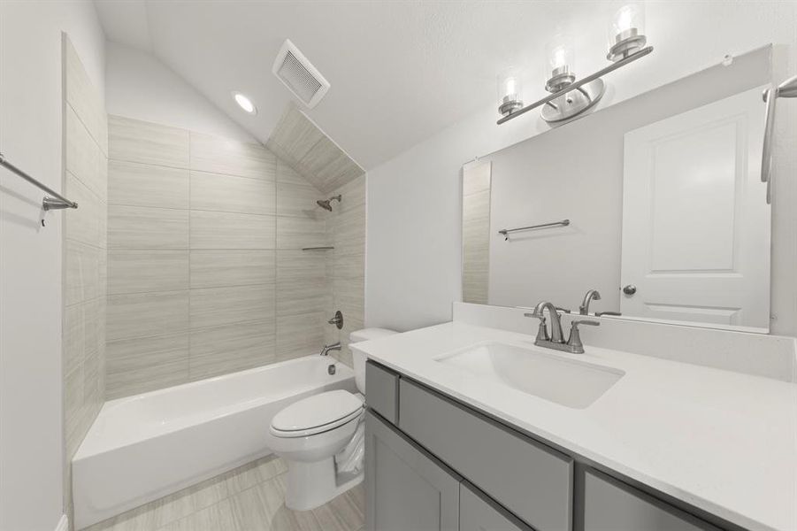 25. 1224 Redcoat - 4TH Bath