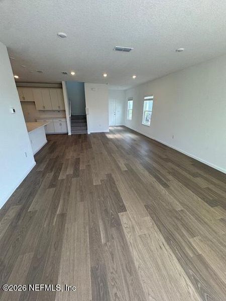 Spacious, unfurnished interior of a new home in Brook Forest, St. Augustine (Image 11).