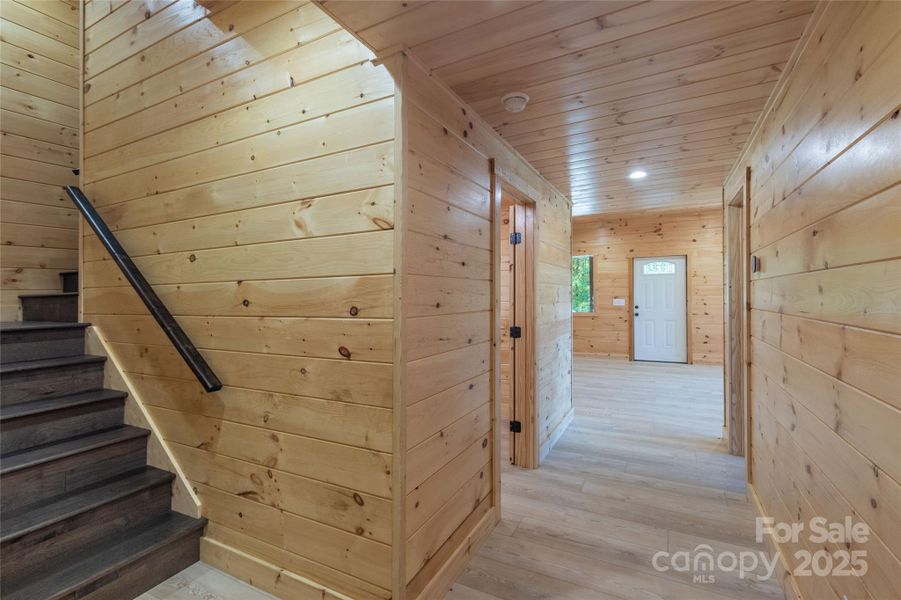 Image 38 of a home in .