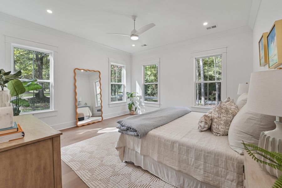 Furnished interior view inside a new home in , Hollywood (Image 43).