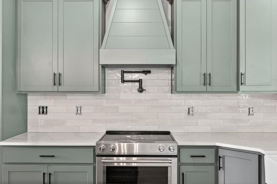 Furnished interior view inside a new home in , Dallas (Image 8). Furnished interior view inside a new home in , Dallas (Image 8).