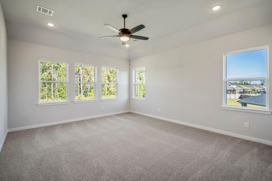 Spacious, unfurnished interior of a new home in ARTAVIA 55' Lots, Conroe (Image 26). Spacious, unfurnished interior of a new home in ARTAVIA 55' Lots, Conroe (Image 26).
