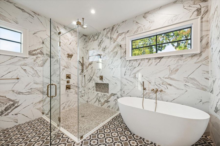 More primary bath vibes*Picture is of a recently constructed home by the builder.  1519 Candlelight will be similar in quality, but these pictures are not meant to be an exact representation of the new home. Specs of home may change at sole discretion of the seller.