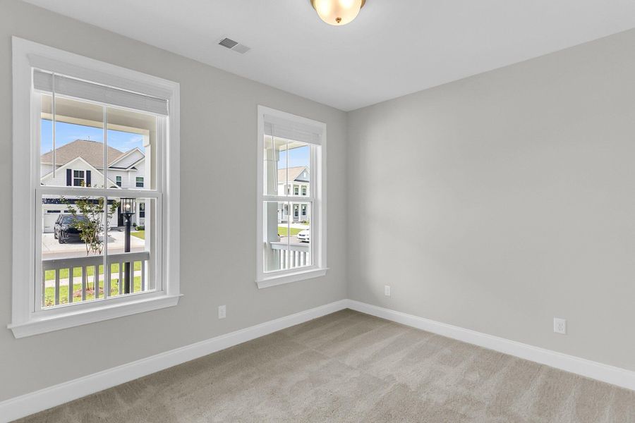 Spacious, unfurnished interior of a new home in Phillips Crossing, Ridgeville (Image 23).
