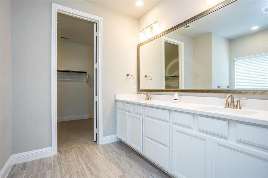 Furnished interior view inside a new home in , Corinth (Image 3).