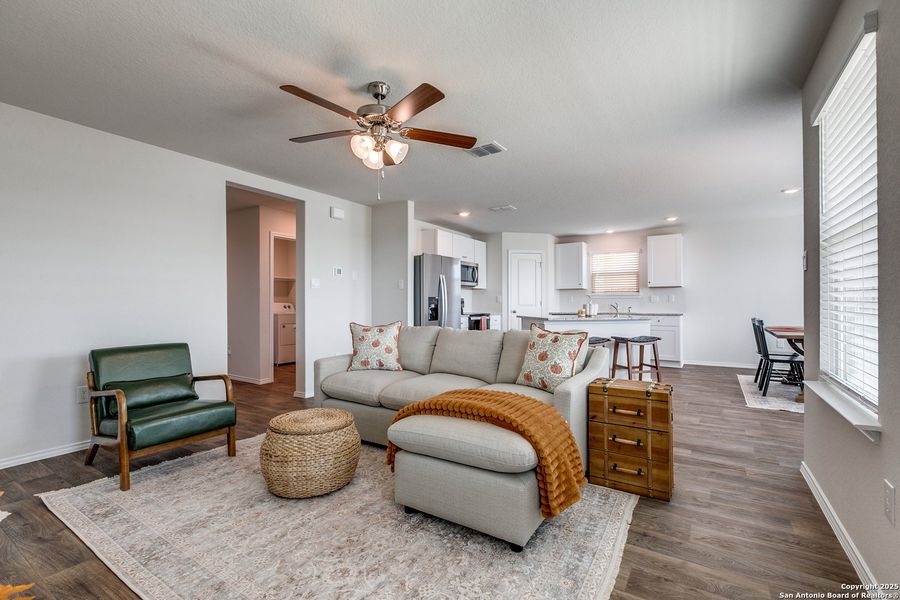 Furnished interior view inside a new home in Laurel Vistas, San Antonio (Image 4).