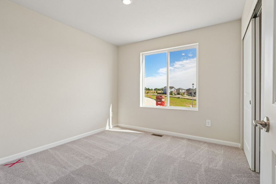 Spacious, unfurnished interior of a new home in Pintail Commons at Johnstown Village, Johnstown (Image 15).