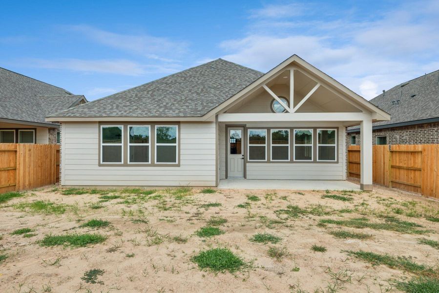 Exterior details and patio area of a home in Harvest Pointe, Needville (Image 3).