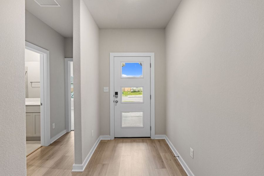 4br New Home in Cedar Creek, TX.  - Slide 6