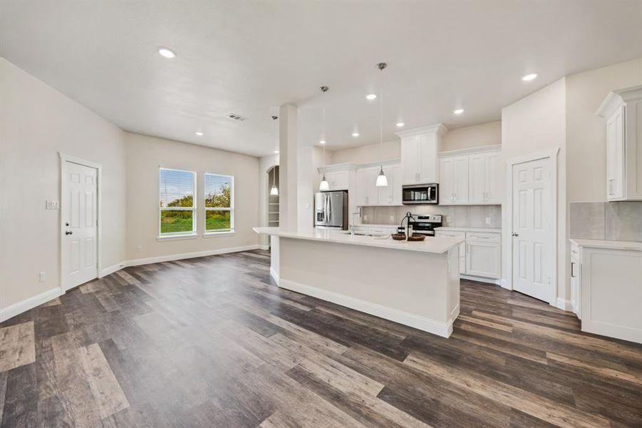 Image 37 of a home in .