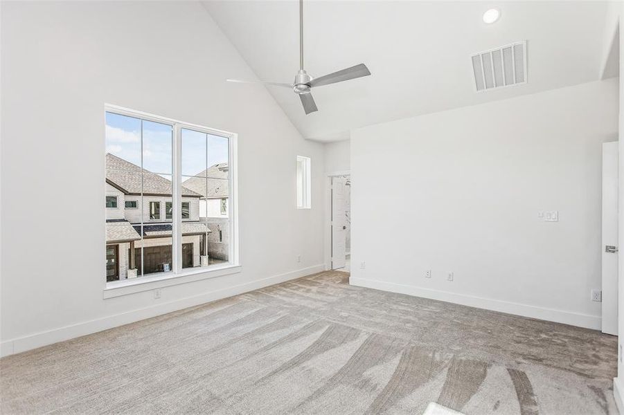 Spacious, unfurnished interior of a new home in , Richardson (Image 34).