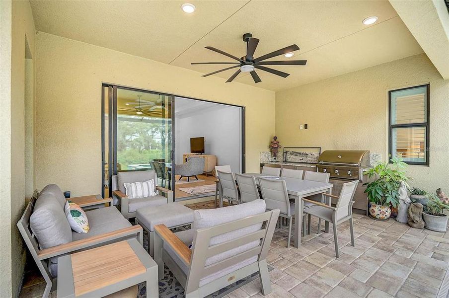 Furnished interior view inside a new home in , Bradenton (Image 25).